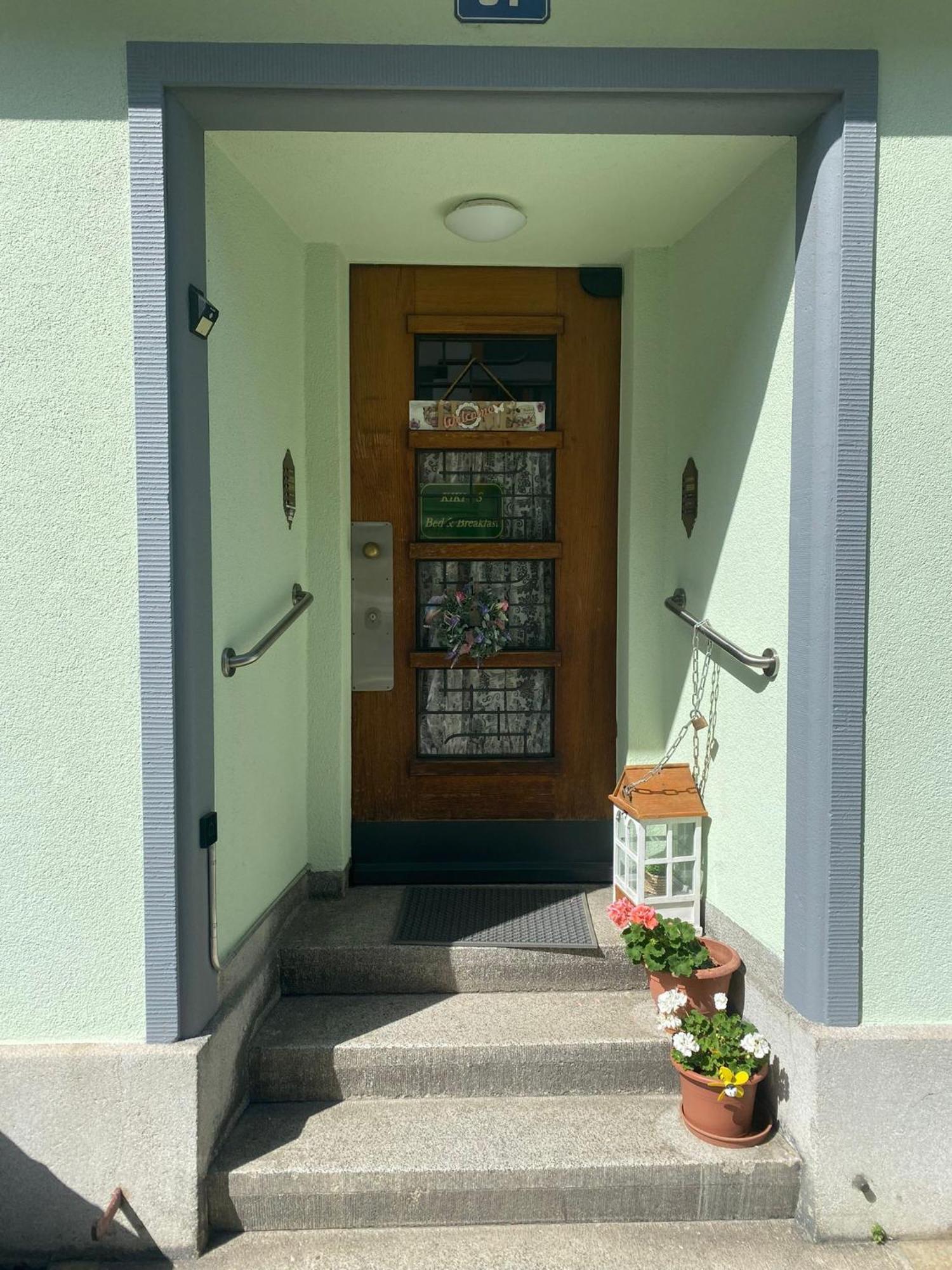 בזל Kiki'S B&B מראה חיצוני תמונה